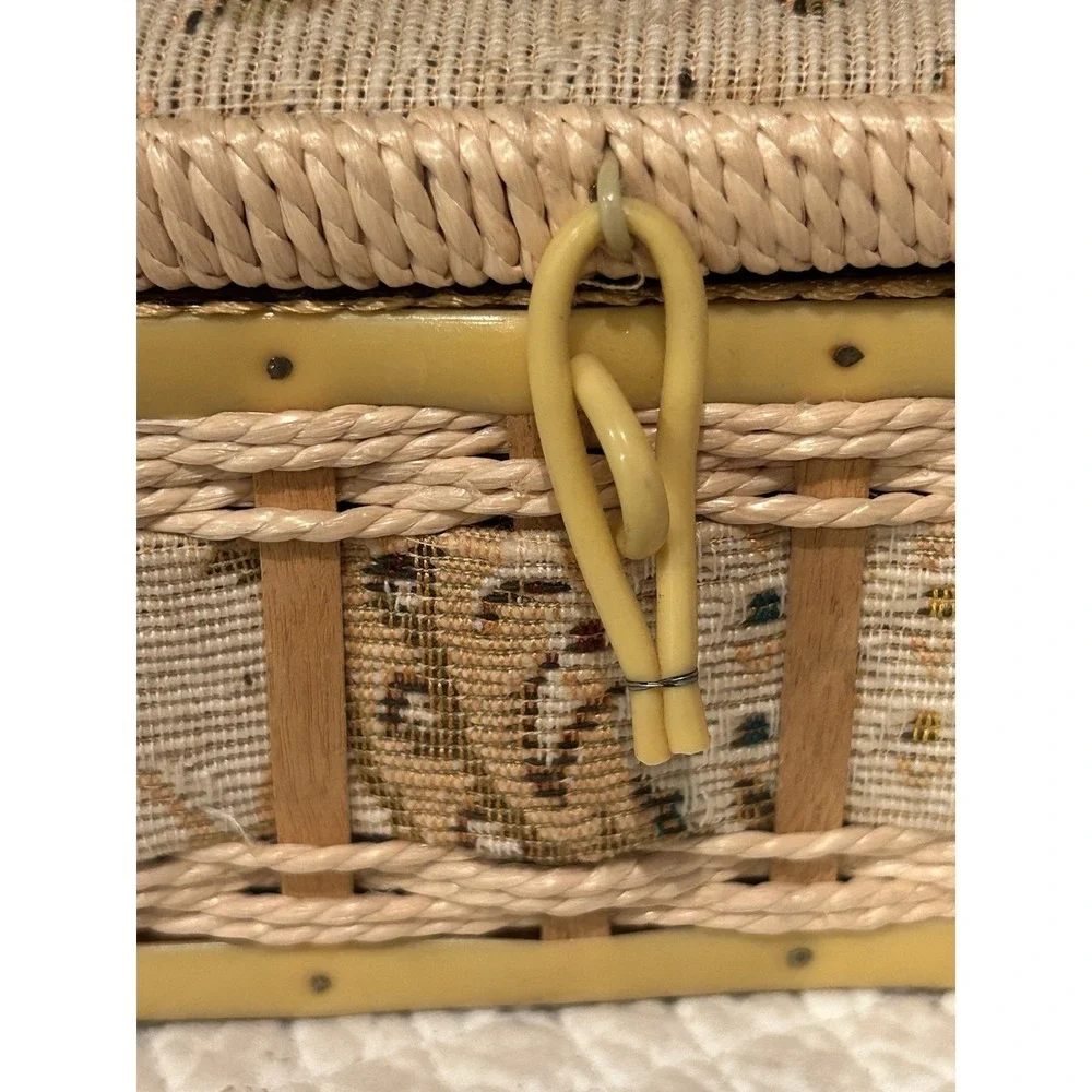 VTG Wicker Embroidered Floral Tapestry Woven Sewing Basket padded satin interior